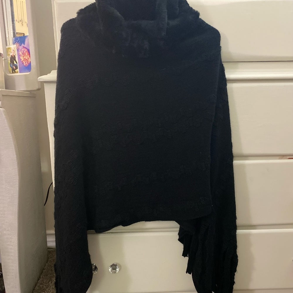 One size- cape- fuzzy collar and fringe on bottom